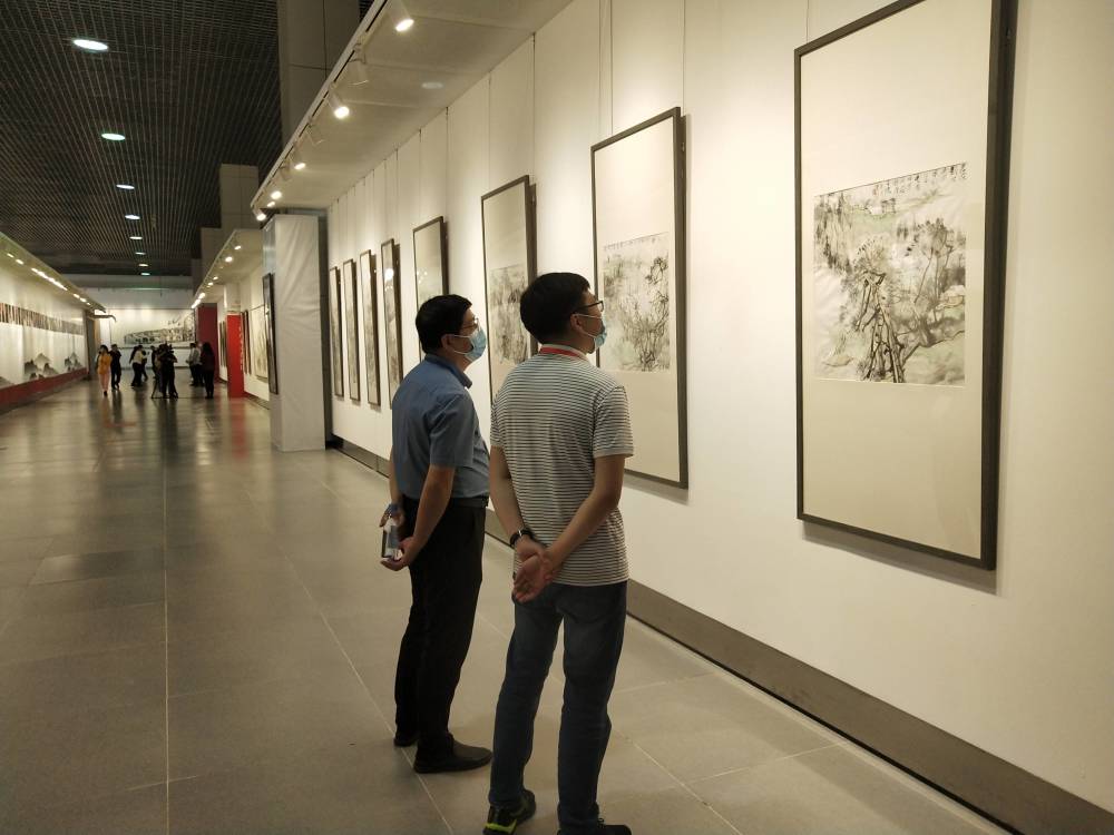 <b>2021中国青州书画年会开幕 千余幅作品 线上“云</b>